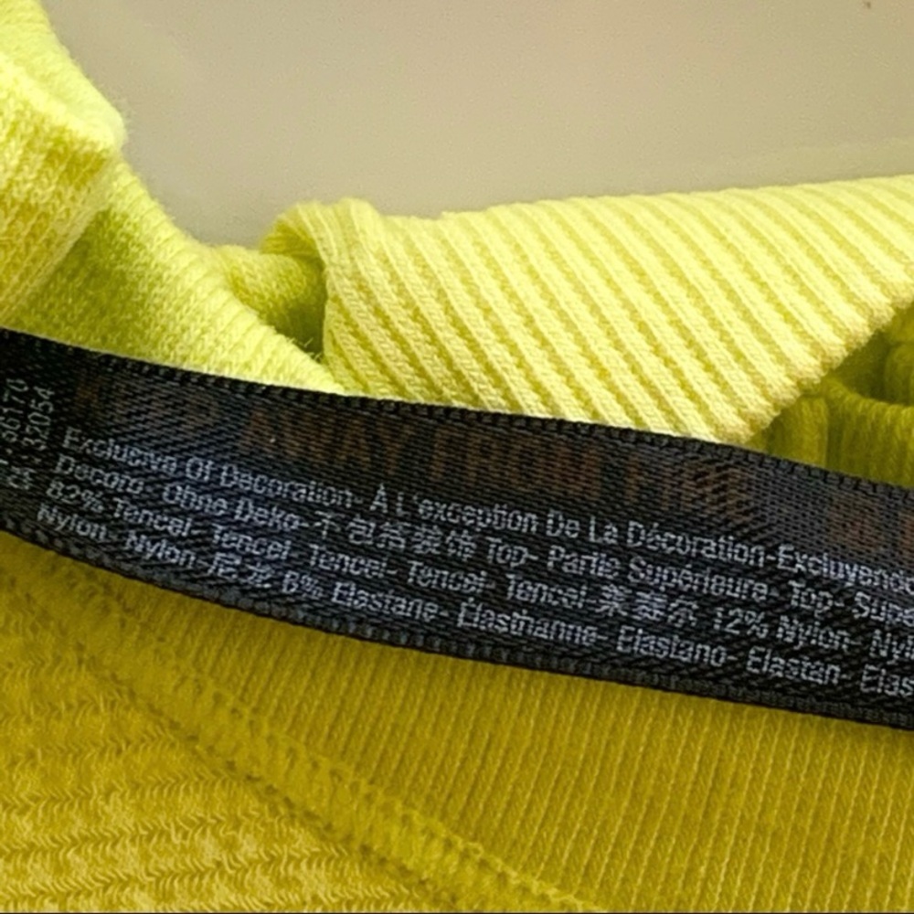Urban Outfitters Bra Top XS/S New - Picture 6 of 6
